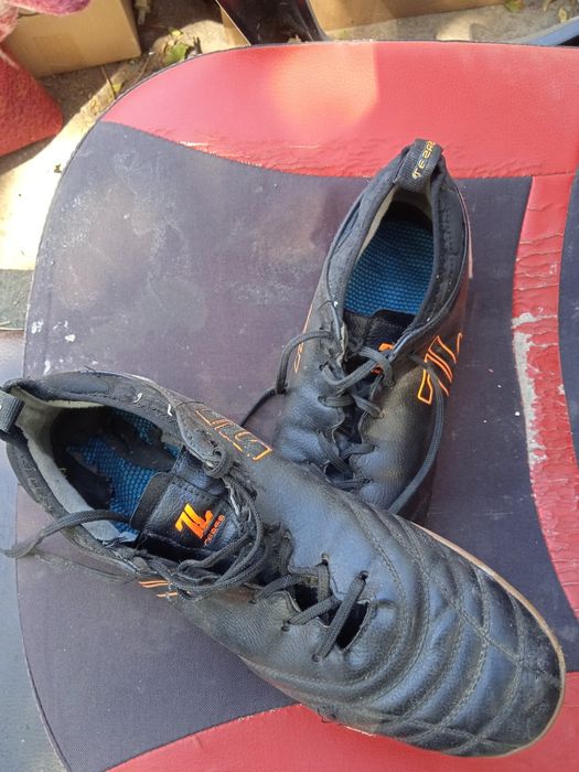 Кетобутцы кожаные.