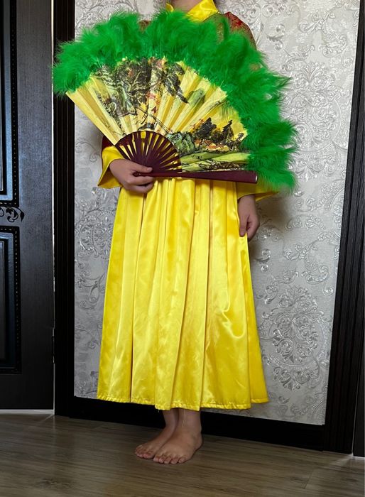 Продам платья