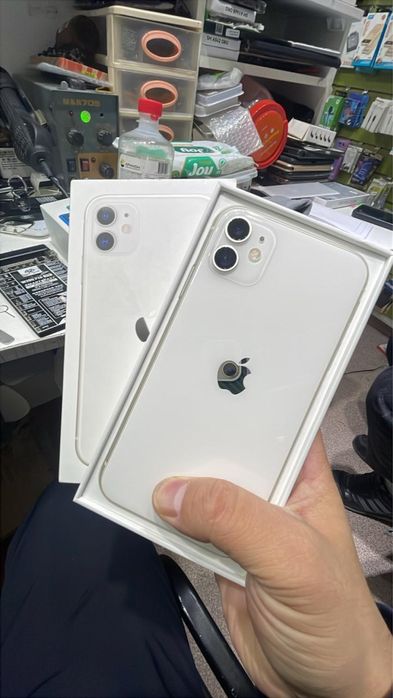 Iphone 11 с гарантий 128гб 77%