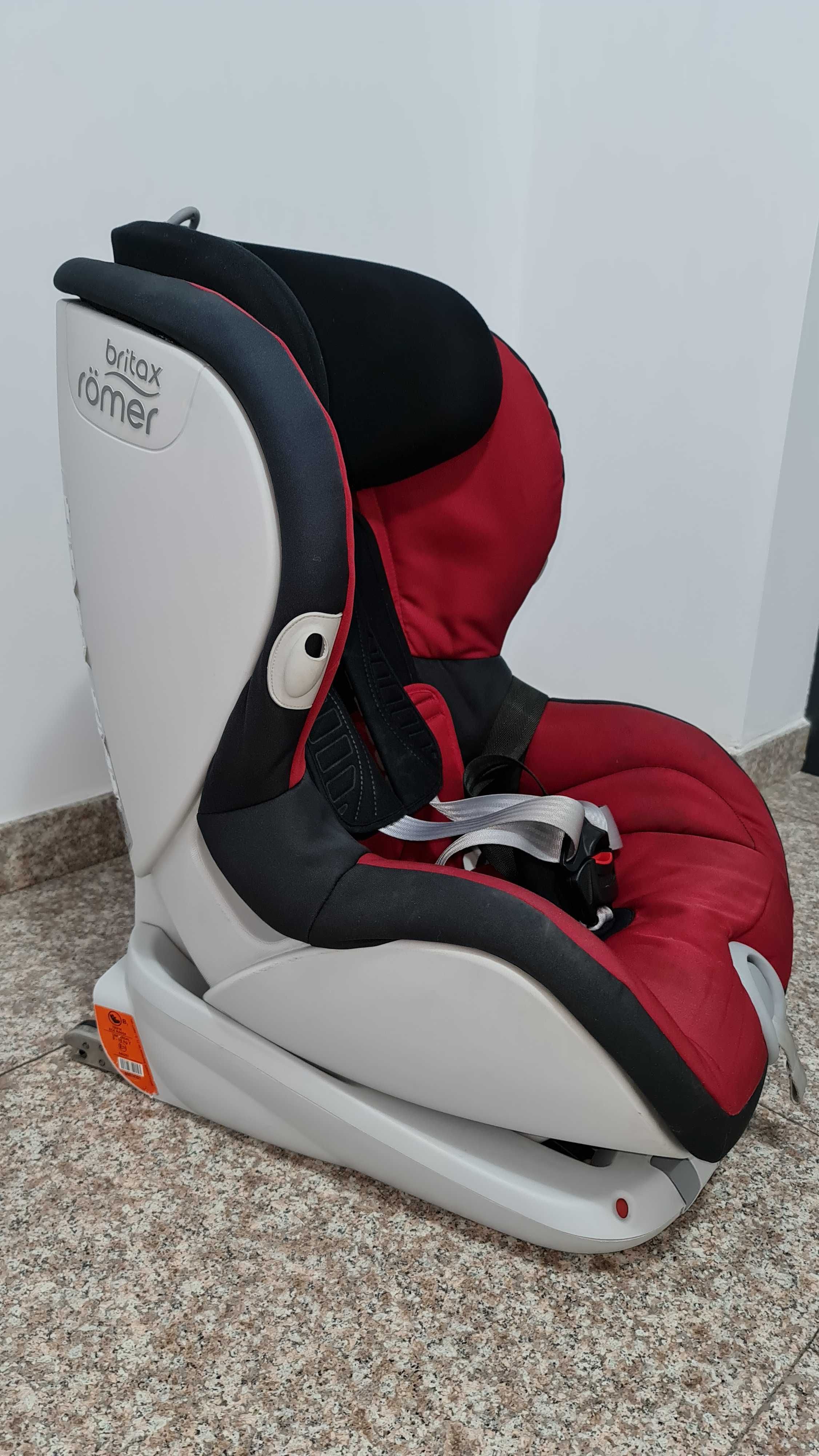 Scaun auto copii Britax Romer Trifix