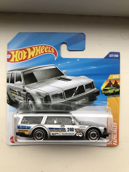 Volvo 240 drift wagon hot wheels hotwheels количка волво
