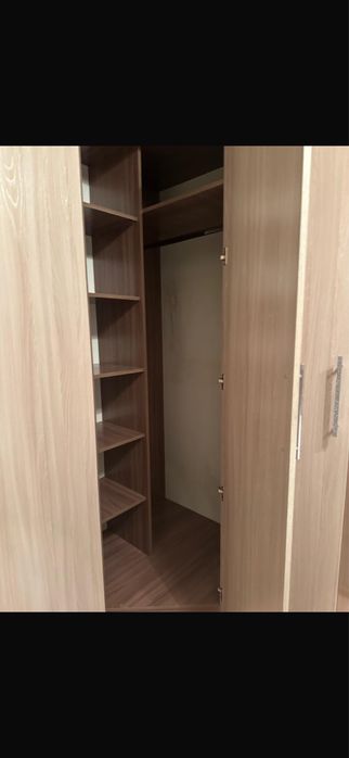 Продам шкафы двухдверный, угловой и пенал. Есть торг!