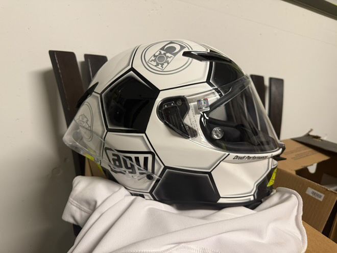 Каска AGV Vale Pista GP RR catalunya 2008 L 59-60