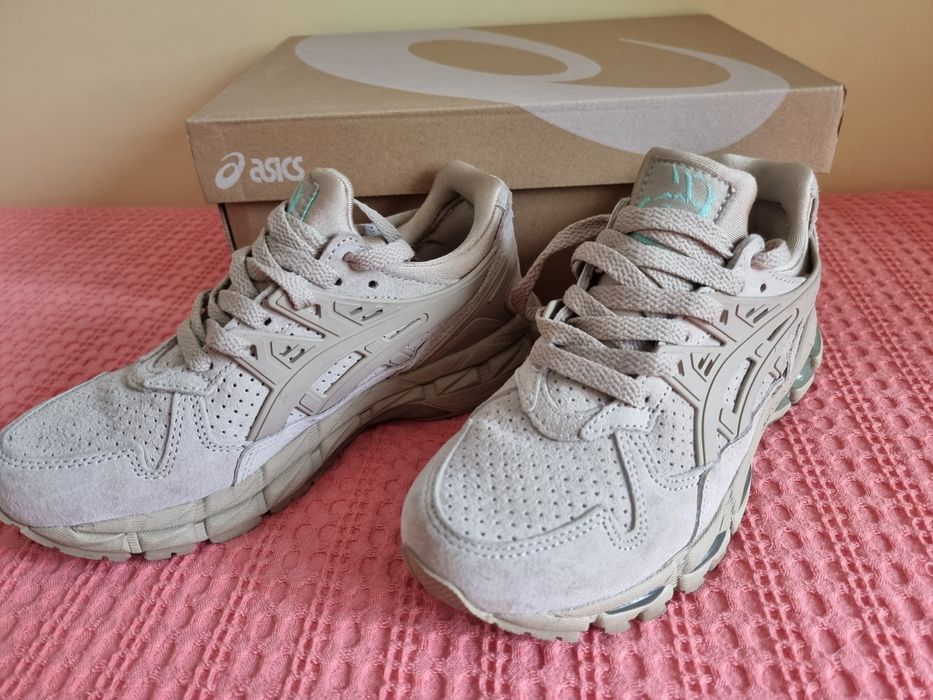 Маратонки Asics 36 номер