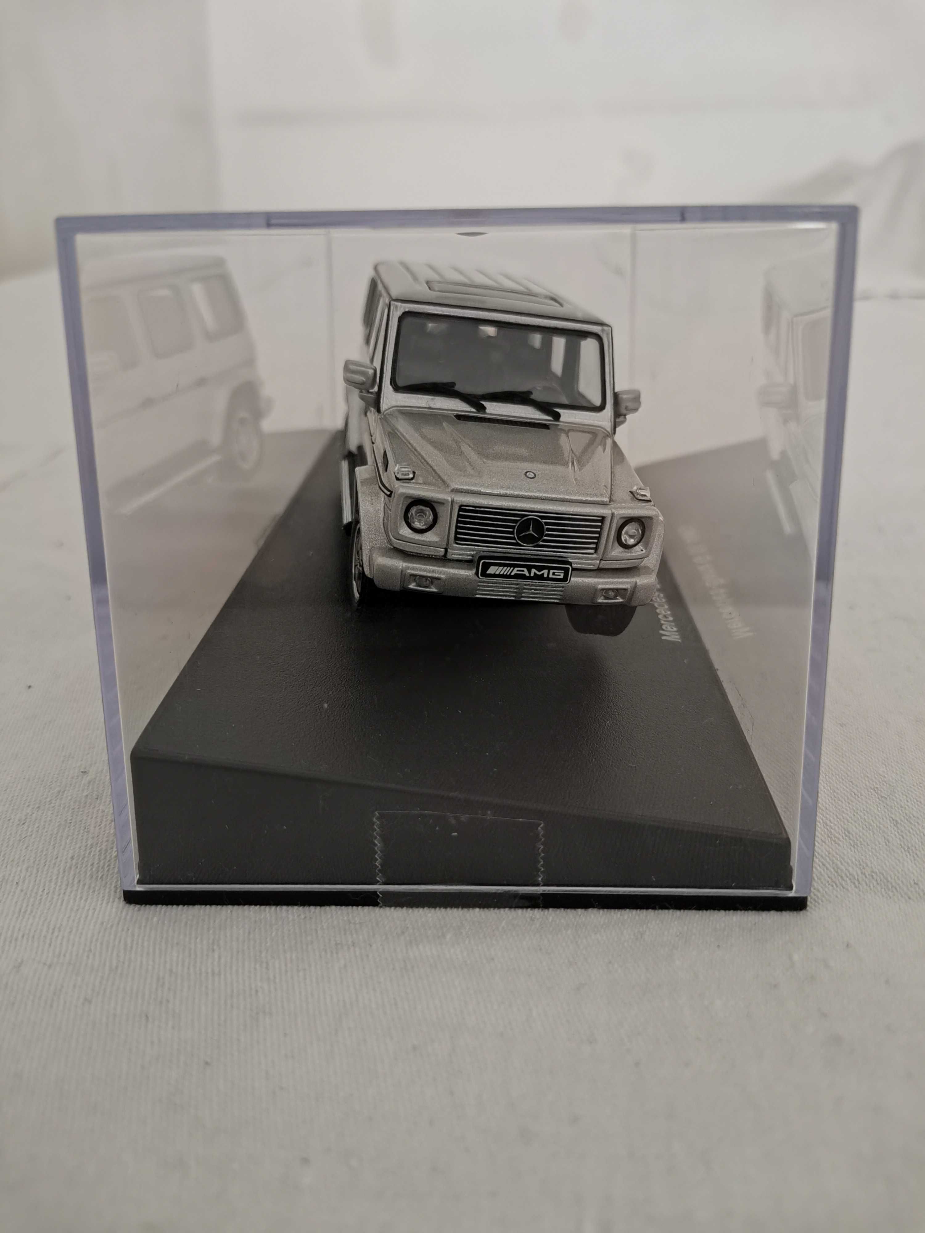 Продавам diecast колекционерски модели на леки автомобили в мащаб 1:43