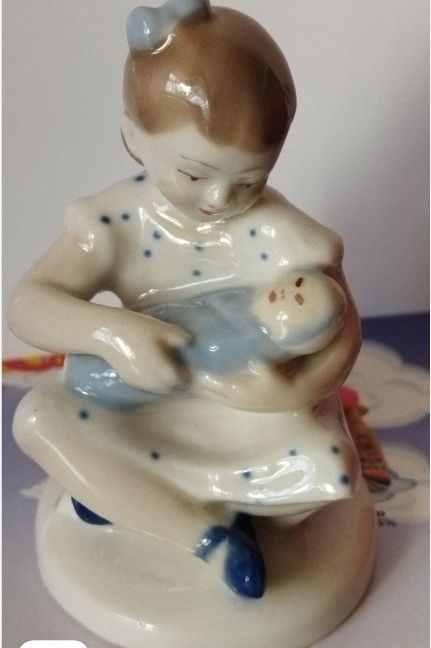 Статуэтка ЛФЗ Детство