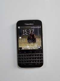 BlackBerry Q20      ...