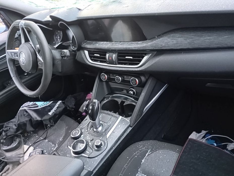 Planșa bord Alfa Romeo Stelvio an de fabricație 2019