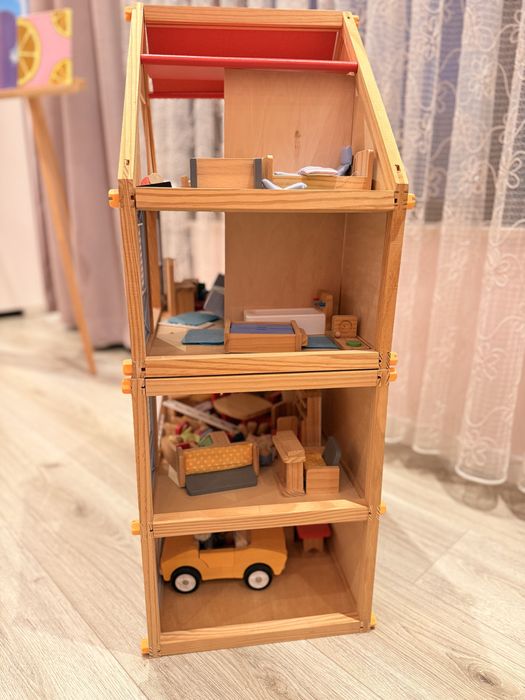 Дървена къща за игра