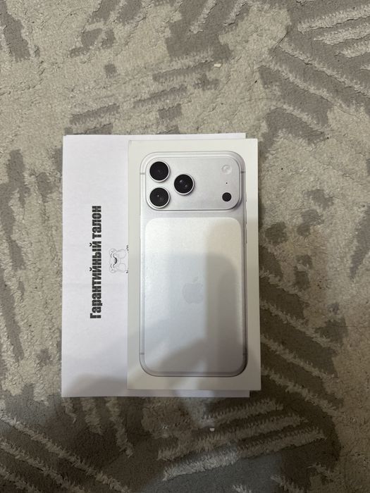 17 про мах 256 гб