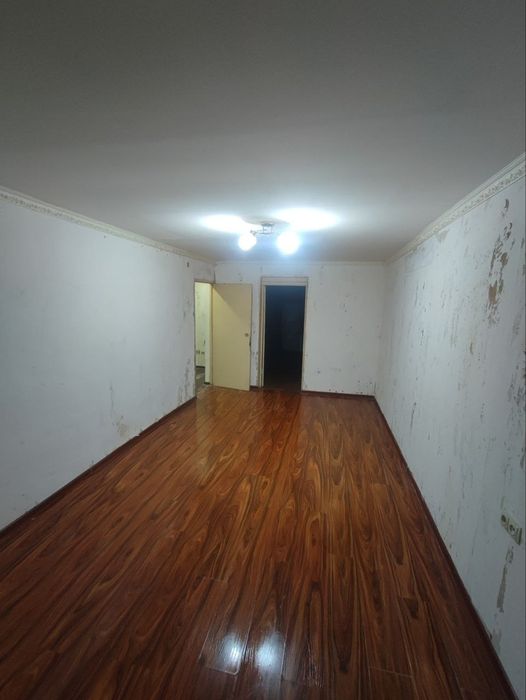 *4 х комн. 3 этаж. Балкон 2х6. Кирпичный.