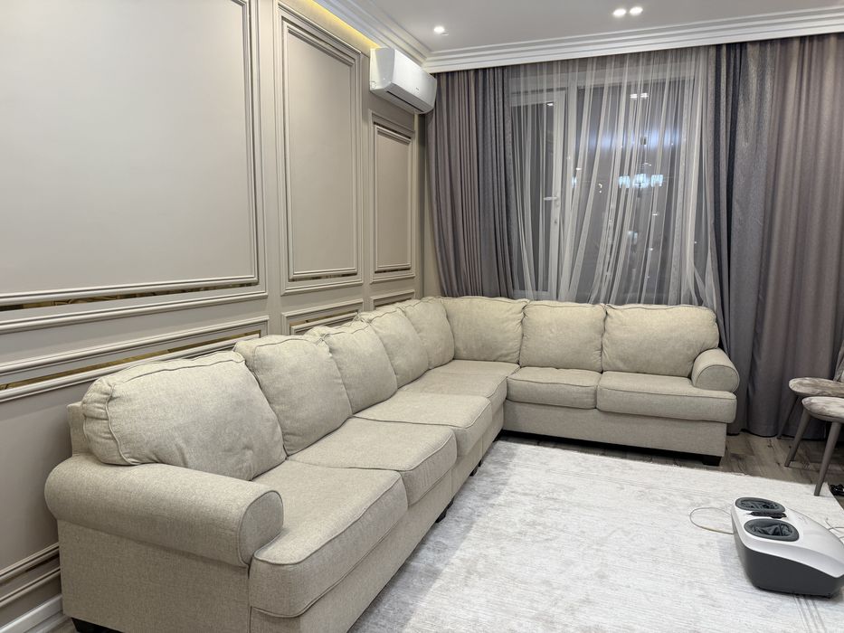 Продается американский диван покупали в магазине ASHLEY