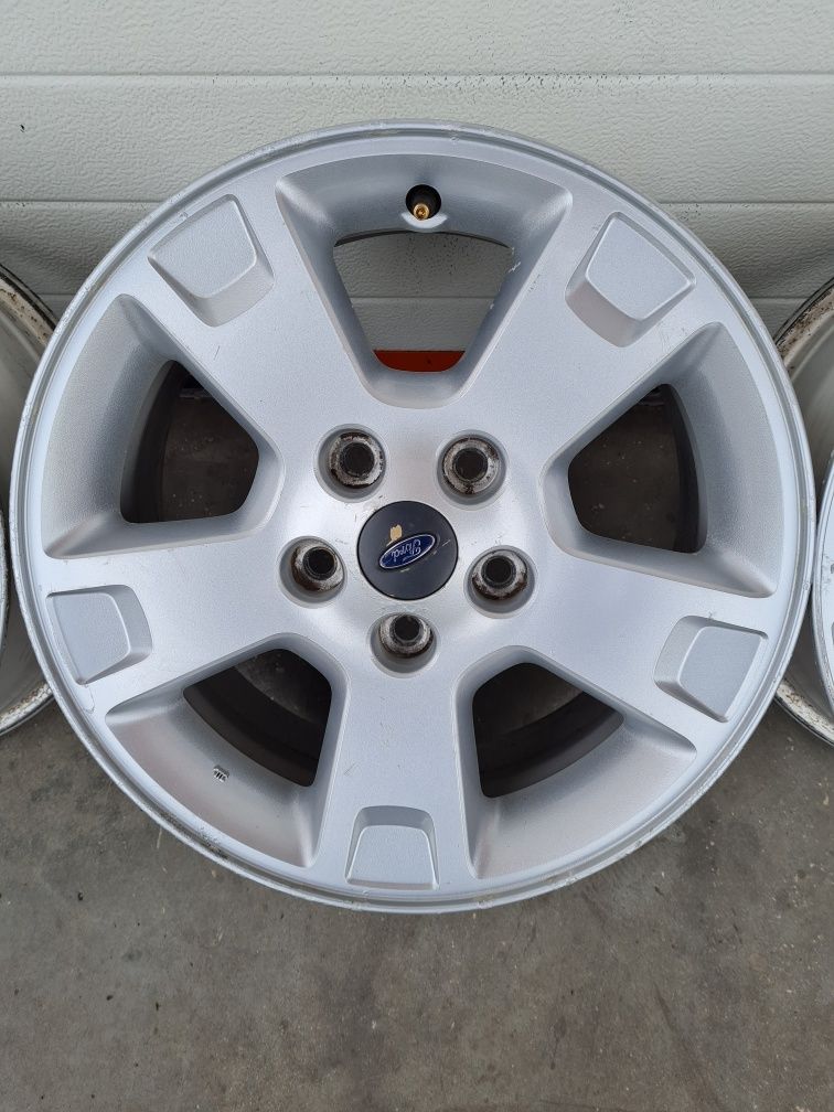 Оригинални джснти за ФОРД FIRD KIA HYUNDAI MAZDA R16 5x114.3 ET45 7J