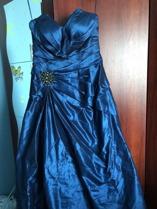 Rochie unicat stil pentru bal