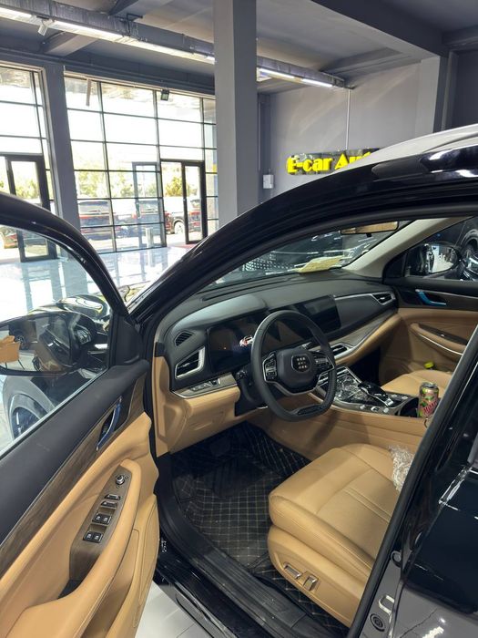 Dong Feng E 5 hybrid