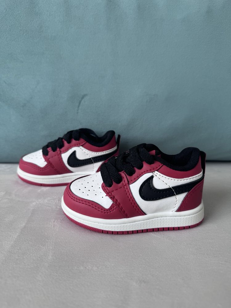 Детски маратонки NIKE JORDAN