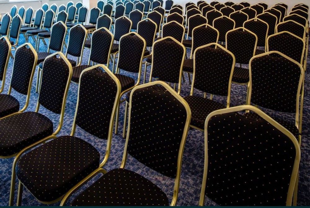 Scaune elegante pentru diverse evenimente, Birouri, săli de conferința