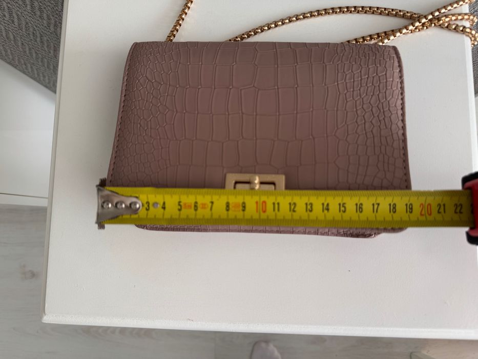 Дамска чанта в цвят пудра Bijou Brigitte