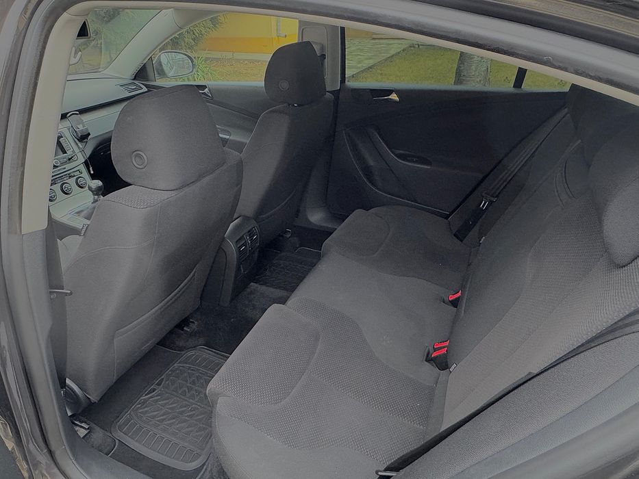 Vand Volkswagen Passat B6 1.6 FSI 2007