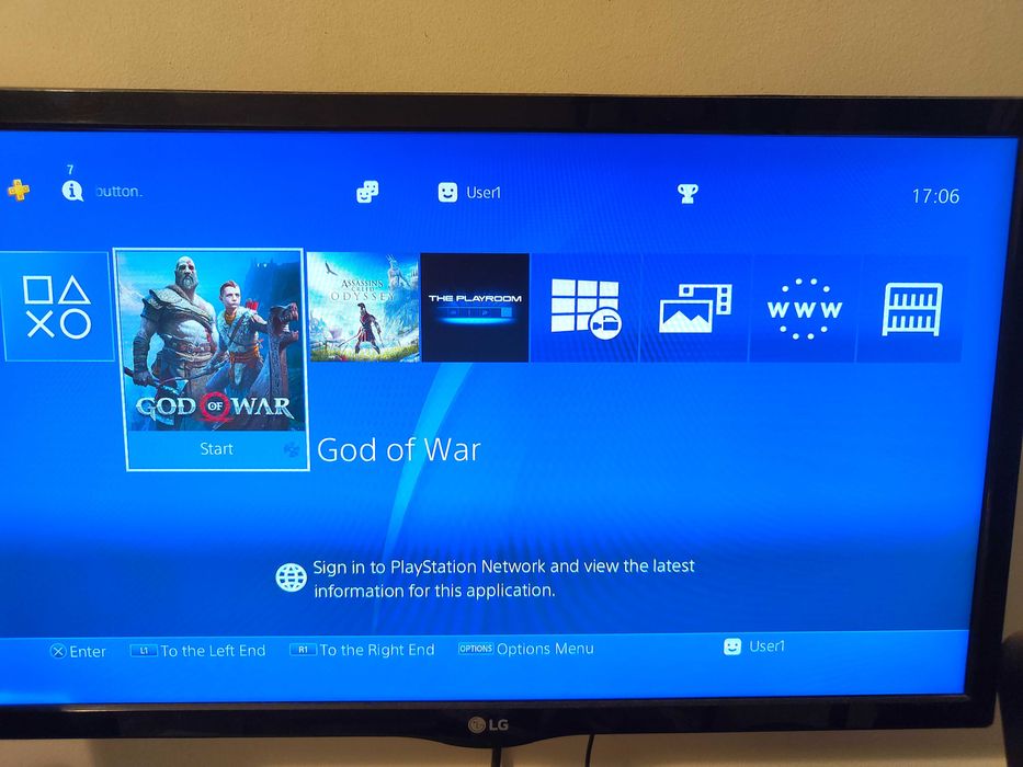 Consola playstation 4 PS4 Fat Reconditionata cu 5 jocuri si maneta!