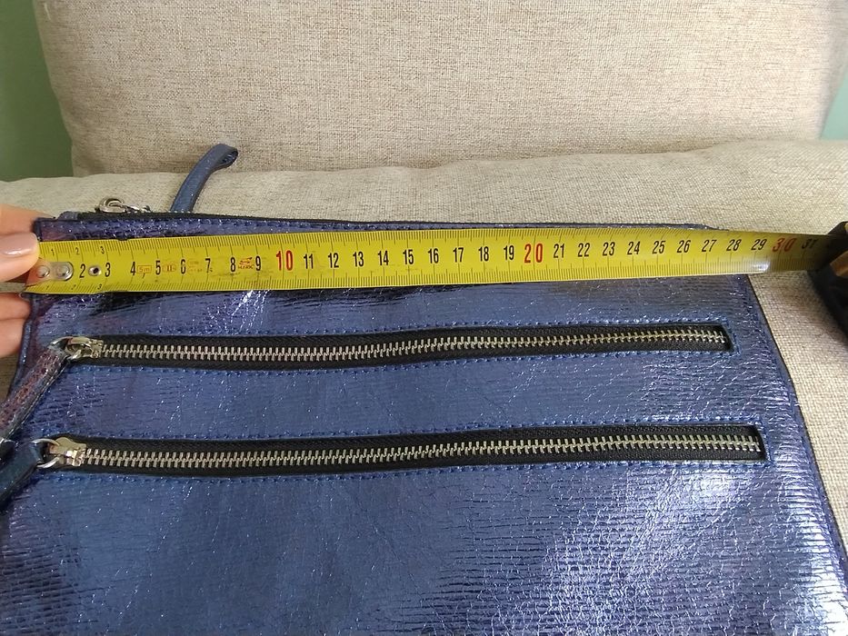 Poșetă plic sau clutch New look albastru metalizat