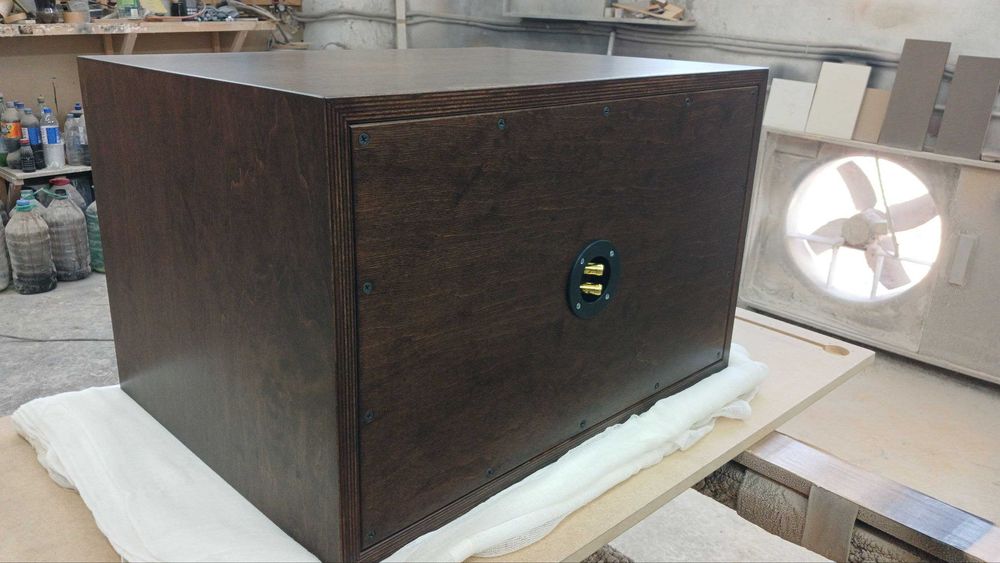 Корпуса пустые  6.5, 8, 10, 12 дюймов