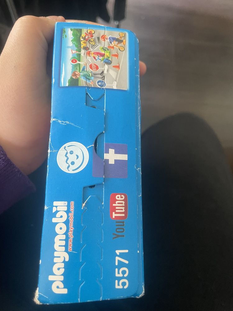 Здравейте продавам playmobile играчки