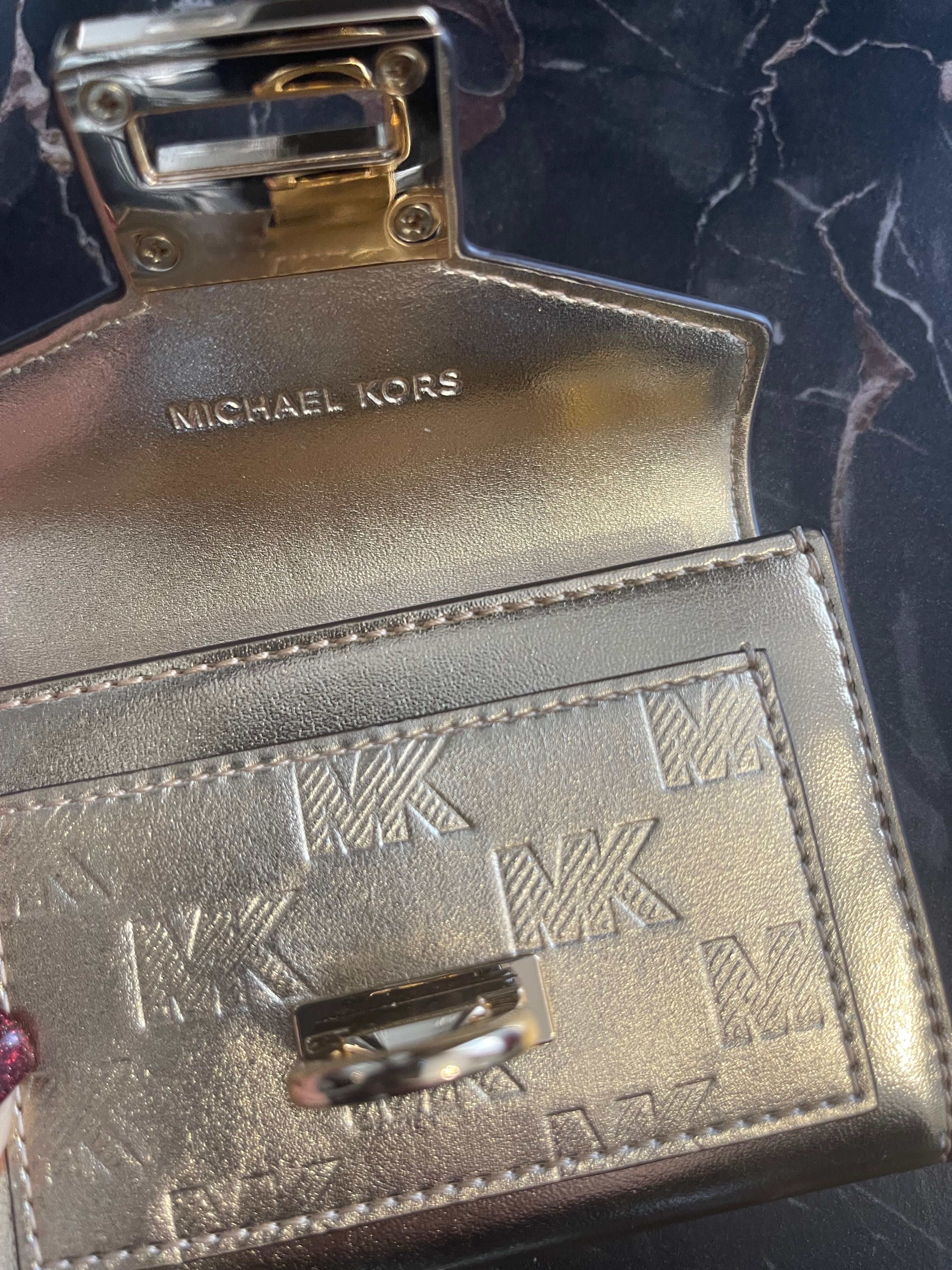 Портфейл нов Michael Kors