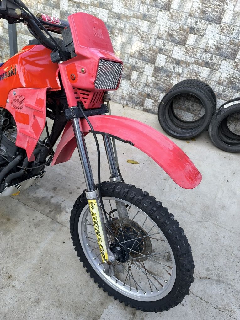 Само на части Kawasaki klr 600