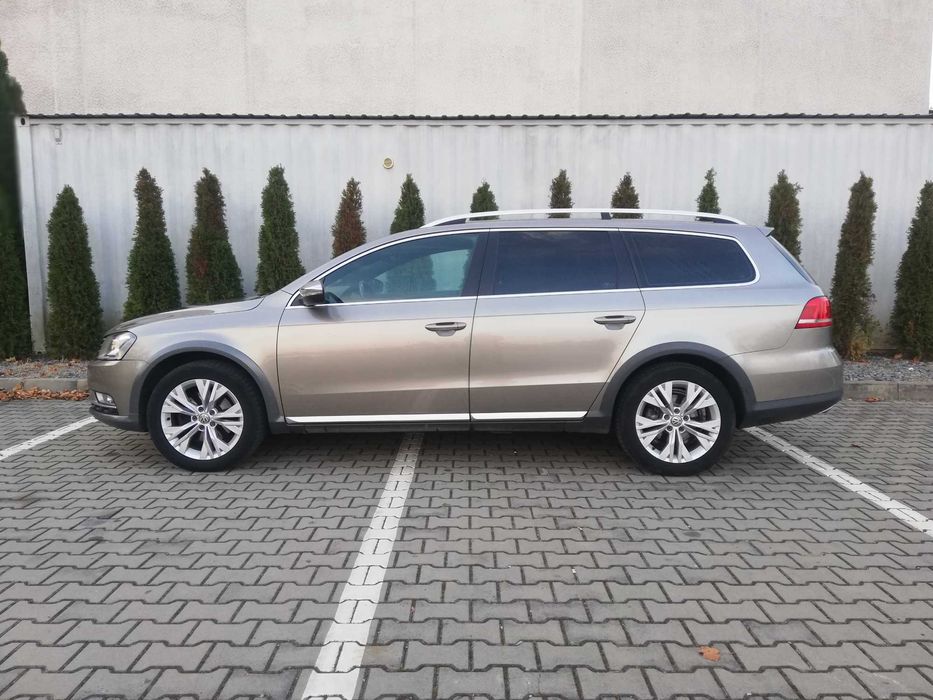 Vw passat alltrack  Sport line dynaudio panoramic webasto