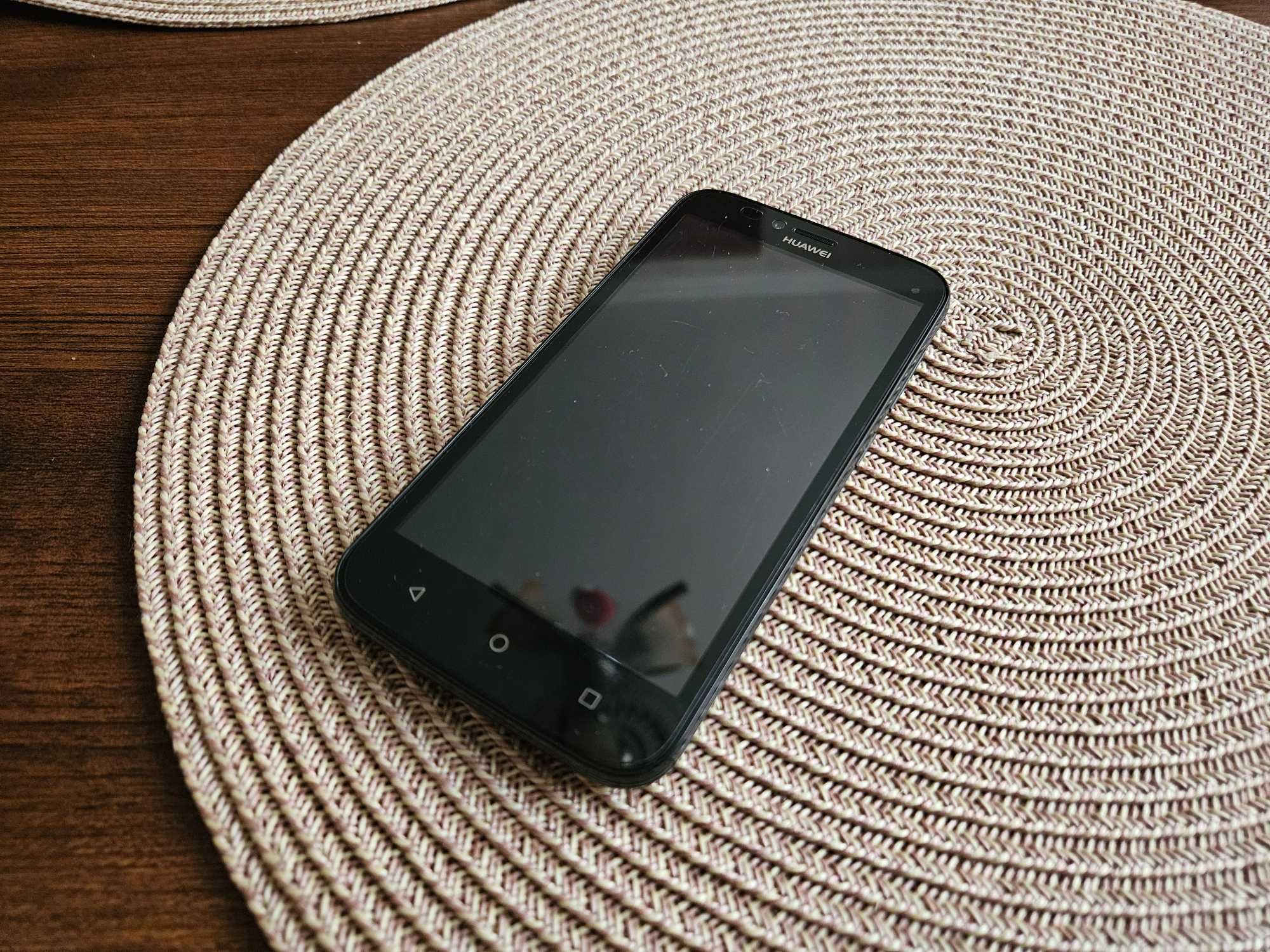 Huawei Y625 в много добро състояние