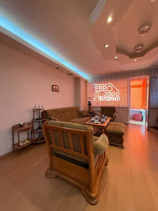 Продава се Тристаен апартамент в Стара Загора, Център - 141 кв.м за 1596 €/кв.м - Снимка #1