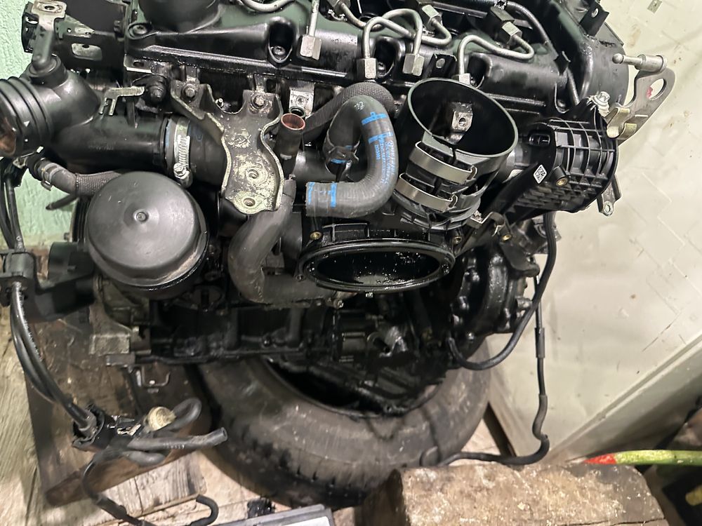 Ом651 2.2  2.5 cdi части