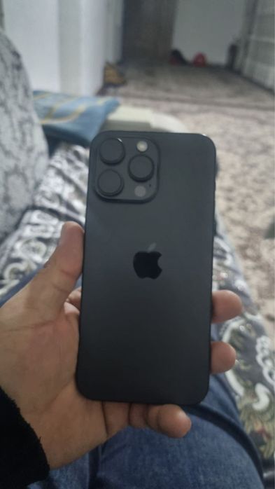 Iphone 15 pro max 256gb obmen bor