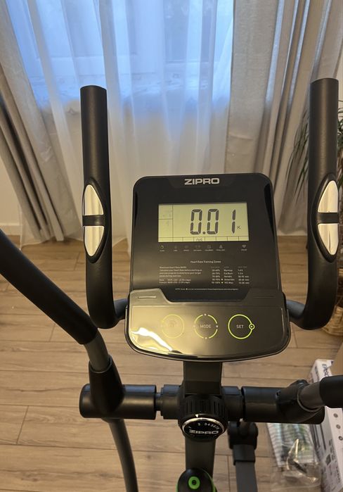 Vand bicicleta fitness eliptica Zipro Hulk