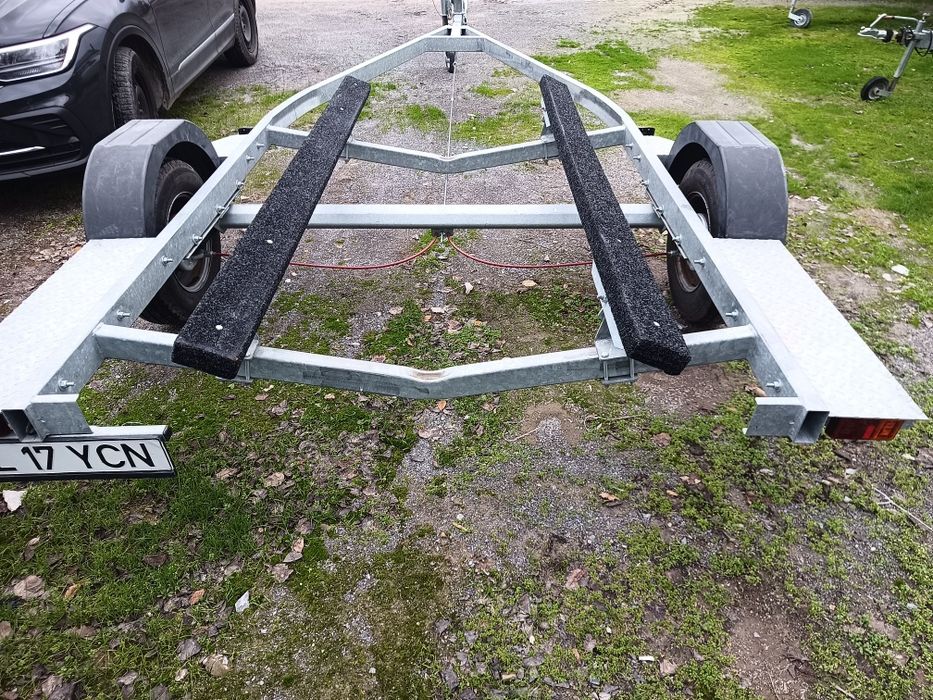 Peridoc barca 1600 kg