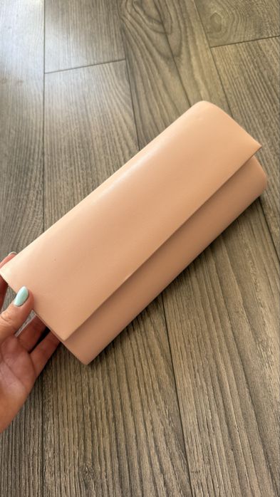 Бебешко розова чанта - клъч