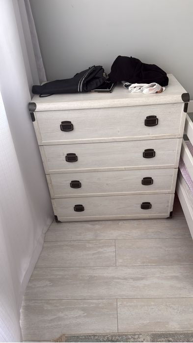 Детский гарнитур кровать шкаф комод