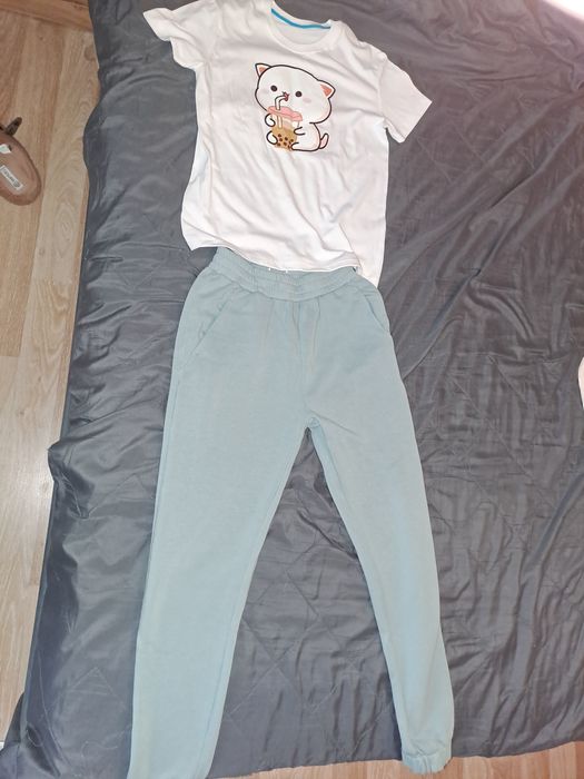 Set fete pantaloni și bluza