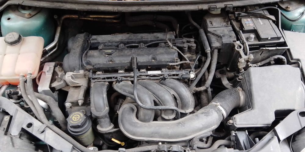 Продавам ford focus 2007 година на части