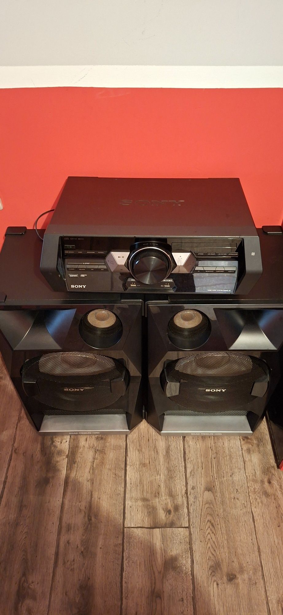 Sony Shake-33 new