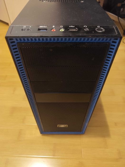 Unitate PC AMD A10-7870K Radeon R7 3.9GHz 8GB RAM ieftina