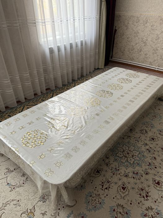 Стол. 15 чел.  2 штуки