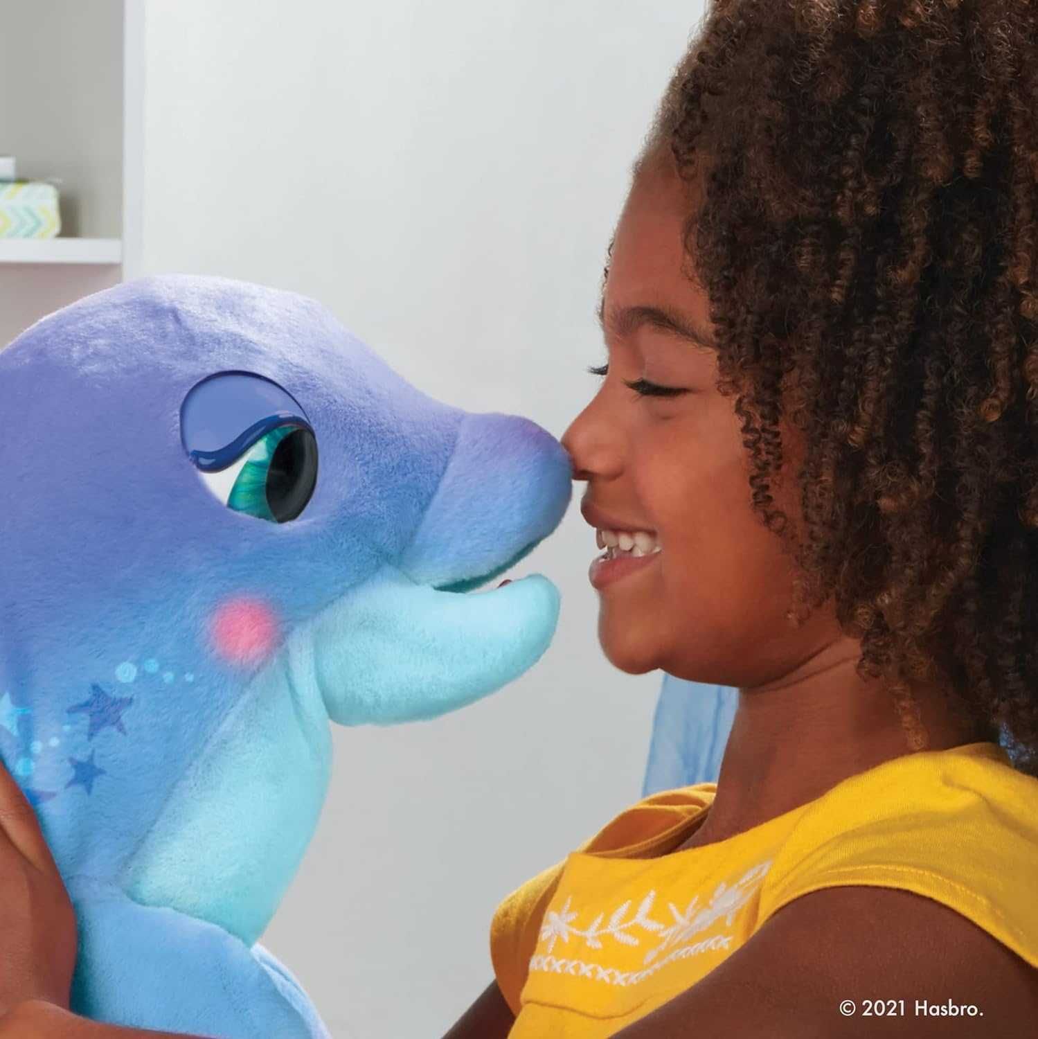 Интерактивна играчка Делфин риба над 80 звука и реакции Hasbro FurReal