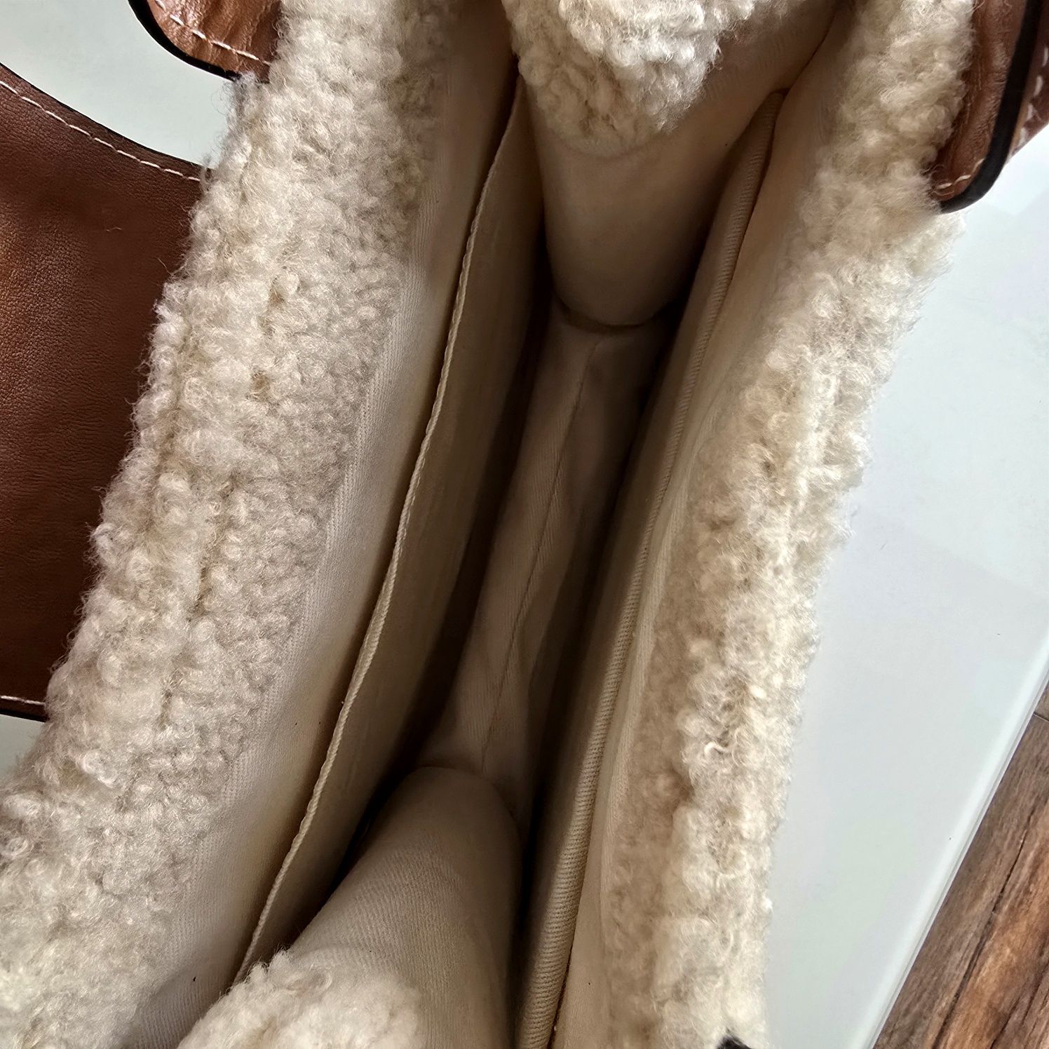 Малка чанта Guess