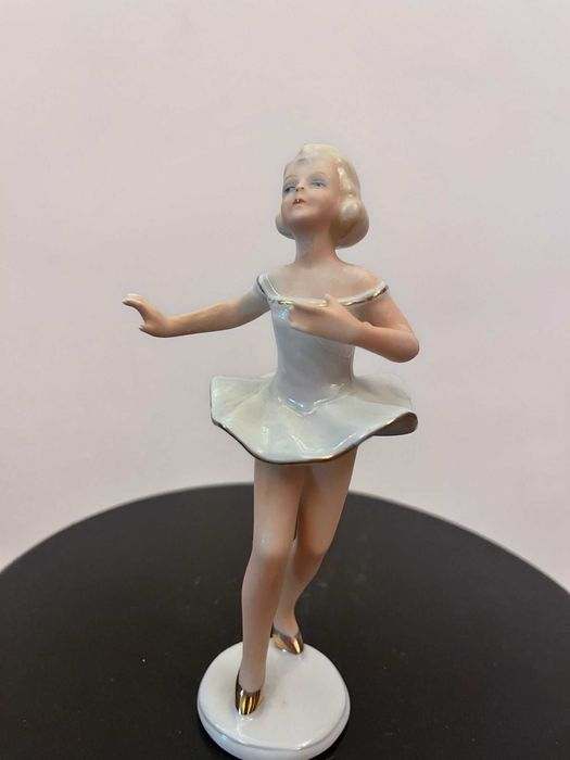 Set 2 bibelouri portelan Fasold & Stauch , Wallendorf bibelou statuete