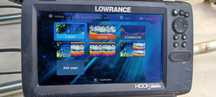 Sonar lowrance hook reveal tripleshot 9 inch