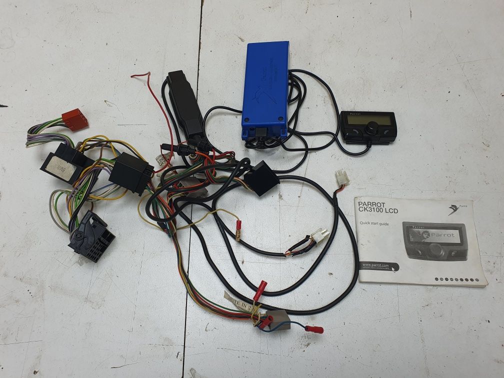 Bluetooth Parrot ck3100 lcd от бмв е90