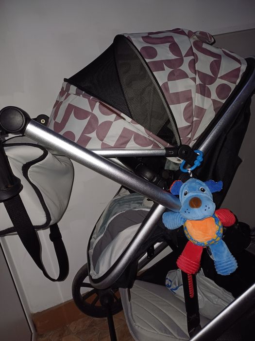 Бебешка количка 2&1