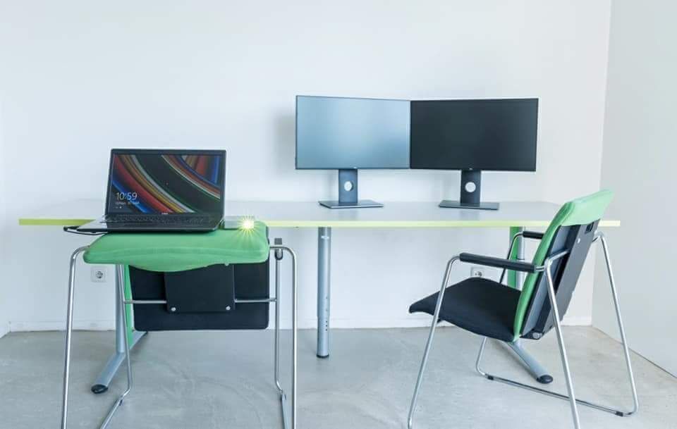 РАЗПРОДАЖБА / ЛИКВИДАЦИЯ на офис оборудване "ORT" - бюро бюра